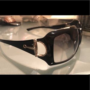Gucci Sunglasses Black w/ Gold